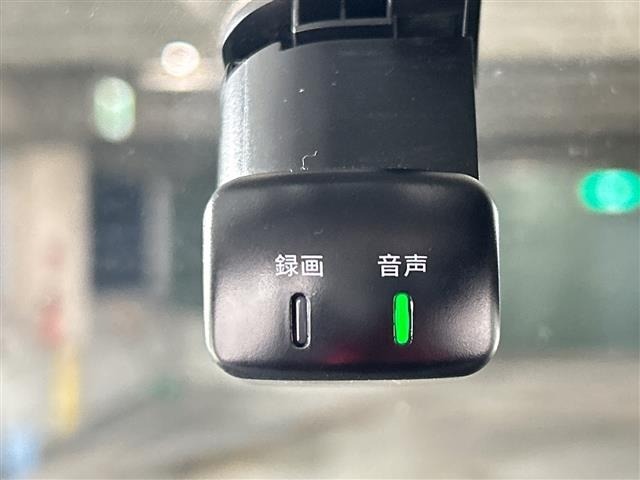 Nissan SERENA 2022 6980955-6