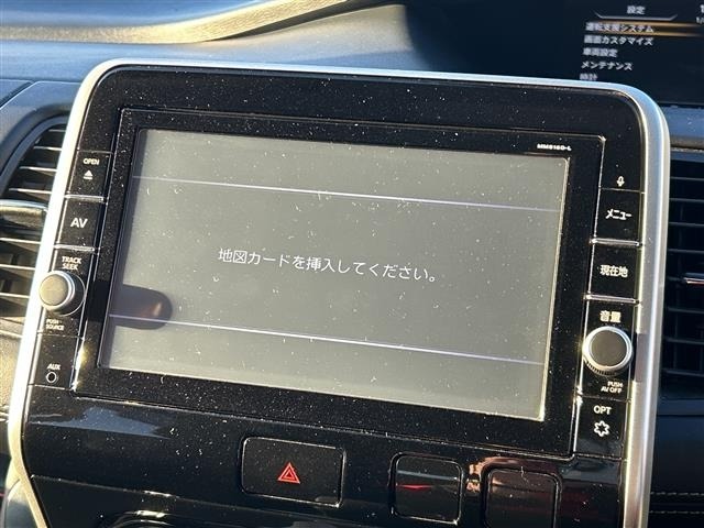 Nissan SERENA 2017 6981013-15