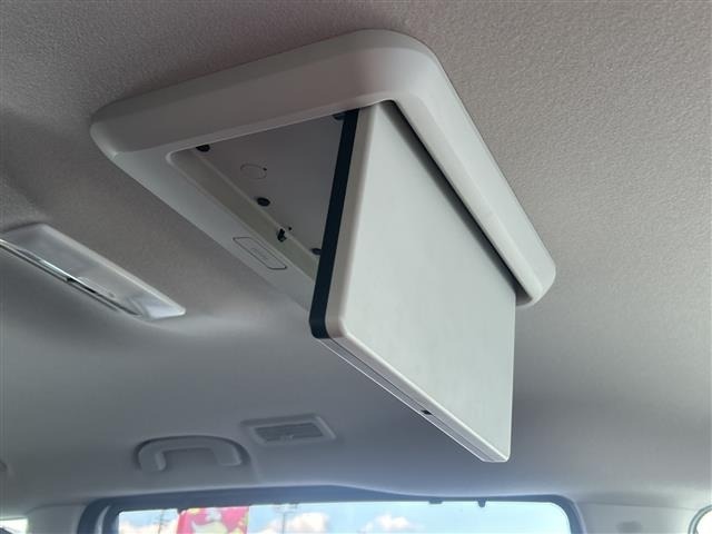 Nissan SERENA 2017 6981013-9
