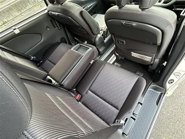 Nissan SERENA 2020 6981040-12