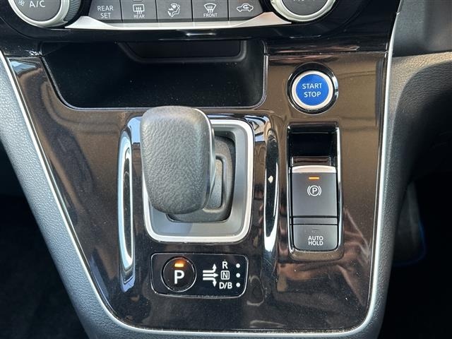 Nissan SERENA 2020 6981041-9