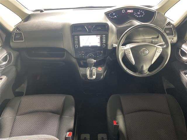 Nissan SERENA 2013 6981614-15