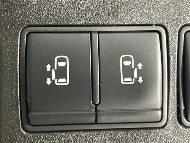 Nissan SERENA 2013 6981614-3