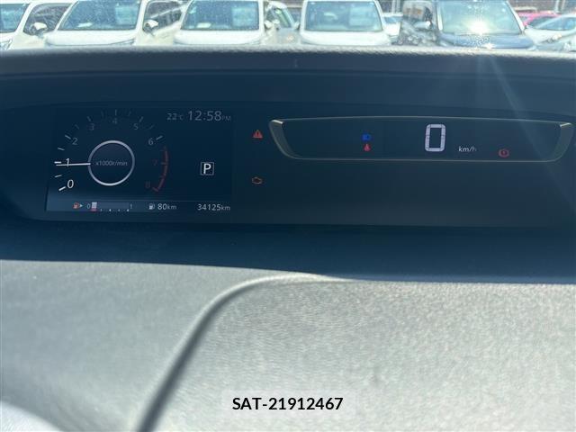 Nissan SERENA 2017 6981632-16