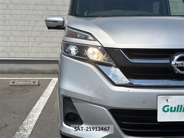 Nissan SERENA 2017 6981632-9