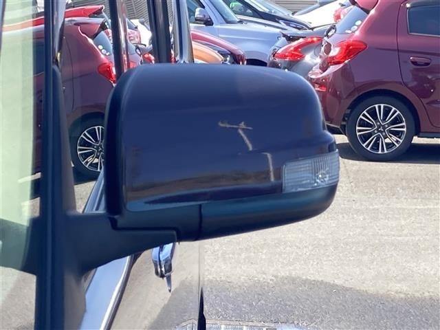 Nissan SERENA 2011 6981673-12