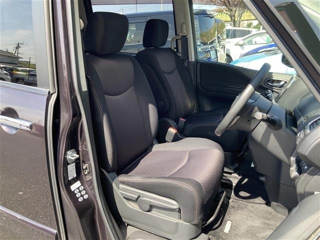 Nissan SERENA 2011 6981673-15