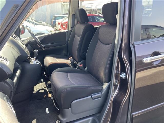 Nissan SERENA 2011 6981673-21