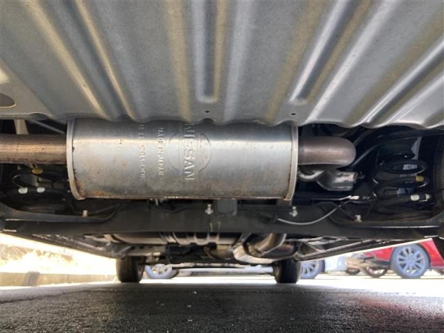 Nissan SERENA 2011 6981673-26