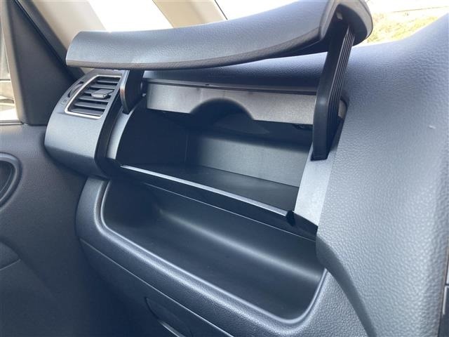 Nissan SERENA 2011 6981673-30
