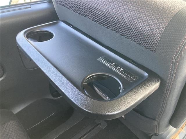 Nissan SERENA 2011 6981673-4