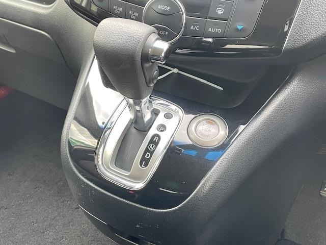 Nissan SERENA 2014 6982027-21
