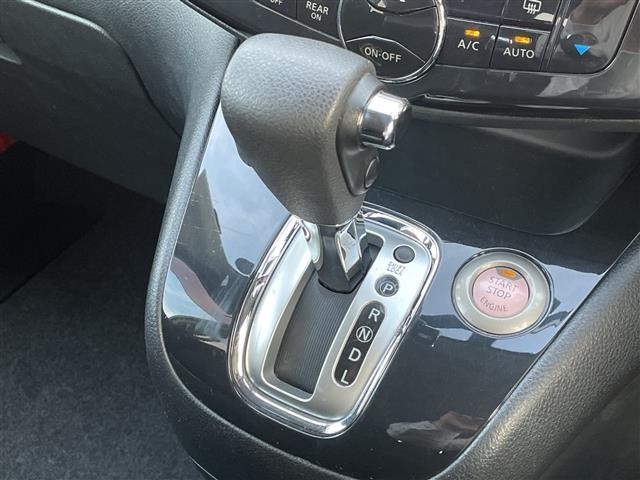 Nissan SERENA 2011 6982117-1