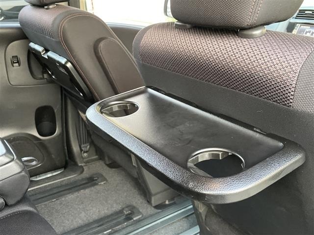 Nissan SERENA 2011 6982117-6