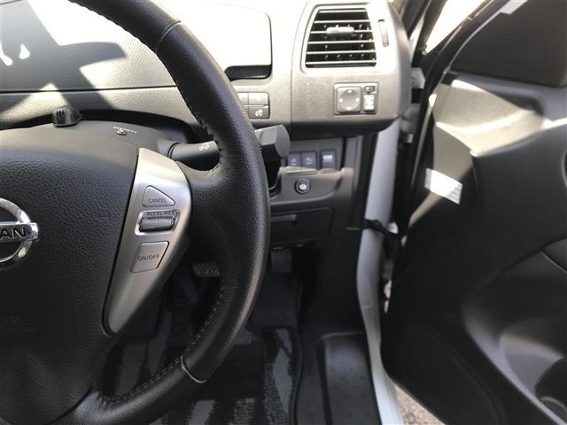 Nissan SERENA 2011 6982133-2