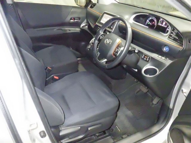 Toyota SIENTA 2015 6973343-3