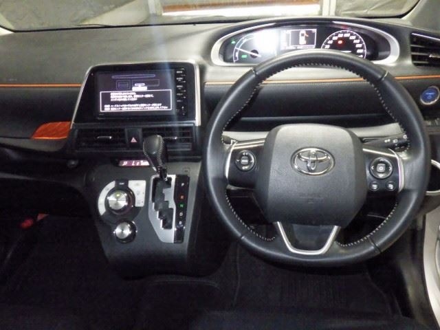 Toyota SIENTA 2015 6973343-4