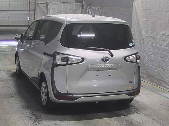 Toyota SIENTA 2015 6973343-7