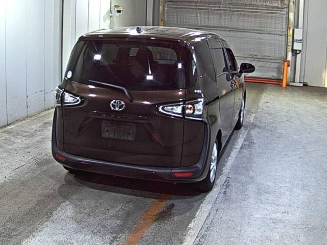 Toyota SIENTA 2021 6973357-5
