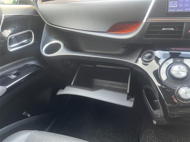 Toyota SIENTA 2017 6973433-10