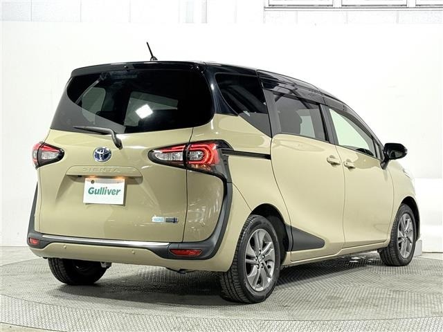 Toyota SIENTA 2021 6973628-17