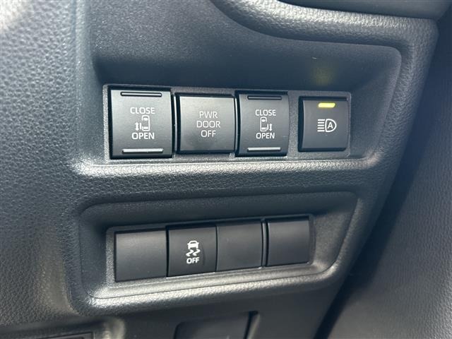 Toyota SIENTA 2024 6973658-10