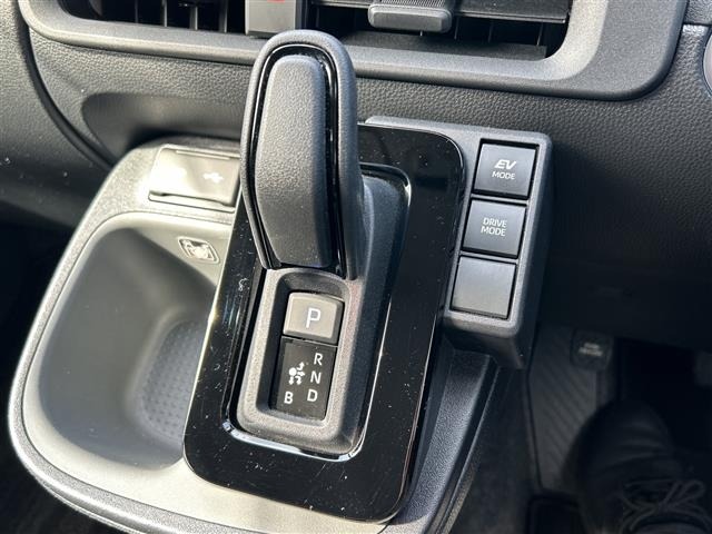 Toyota SIENTA 2024 6973658-19