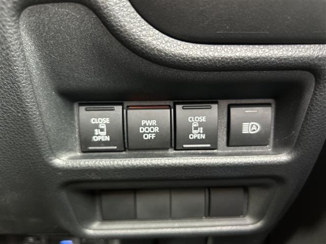 Toyota SIENTA 2023 6973680-11