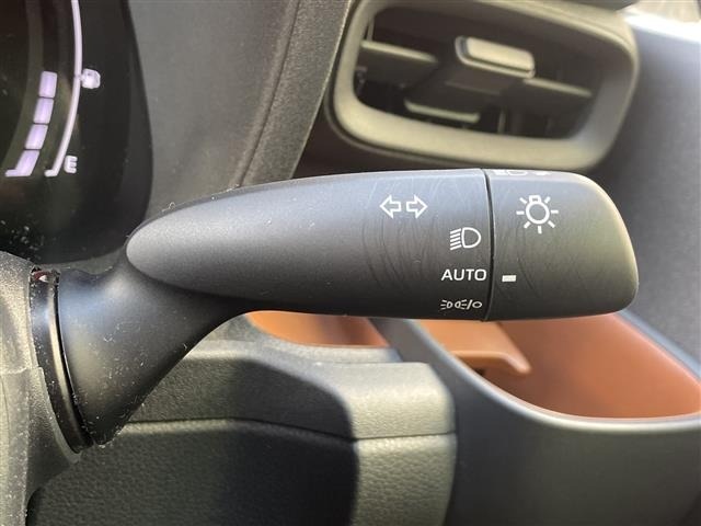 Toyota SIENTA 2023 6973702-5