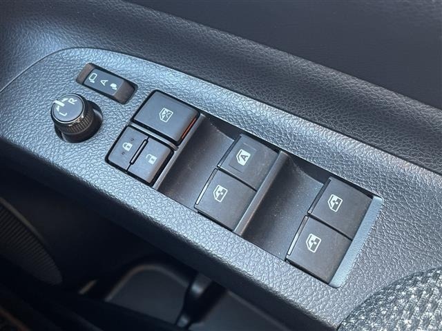 Toyota SIENTA 2021 6973711-10