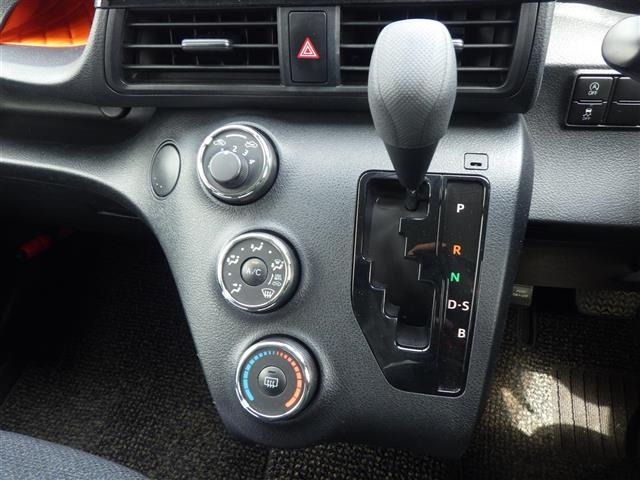 Toyota SIENTA 2017 6973769-9