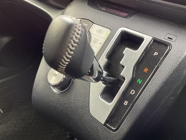 Toyota SIENTA 2019 6973784-1