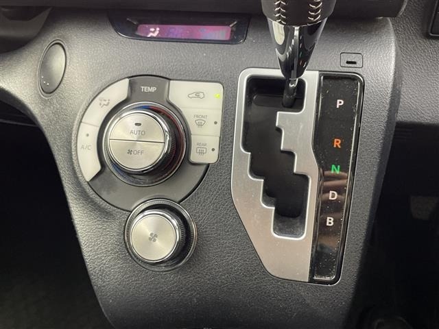 Toyota SIENTA 2019 6973784-8
