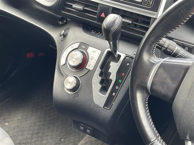 Toyota SIENTA 2018 6973797-7