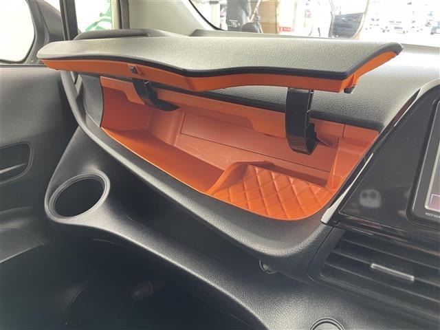 Toyota SIENTA 2016 6973798-10