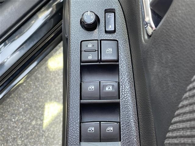 Toyota SIENTA 2018 6973832-10
