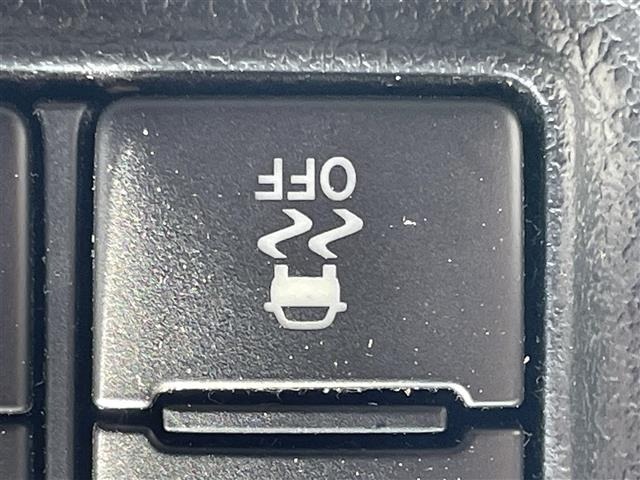 Toyota SIENTA 2018 6973832-12