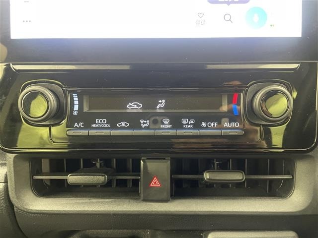 Toyota SIENTA 2023 6973839-12