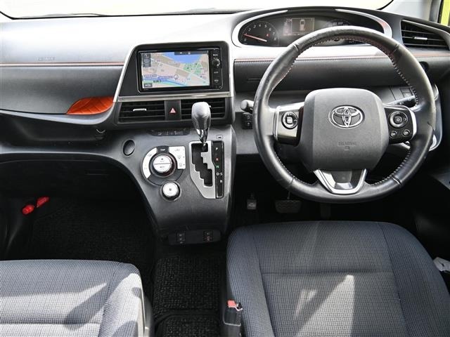 Toyota SIENTA 2016 6973868-15