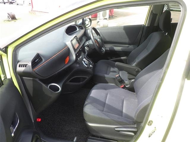 Toyota SIENTA 2016 6973868-21