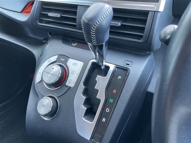 Toyota SIENTA 2016 6973905-9