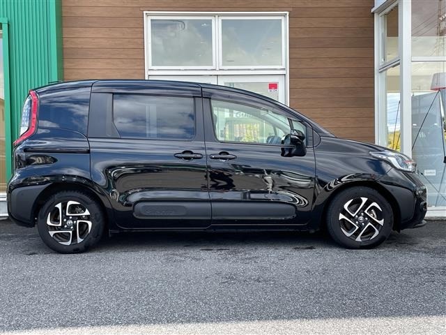 Toyota SIENTA 2023 6973937-21