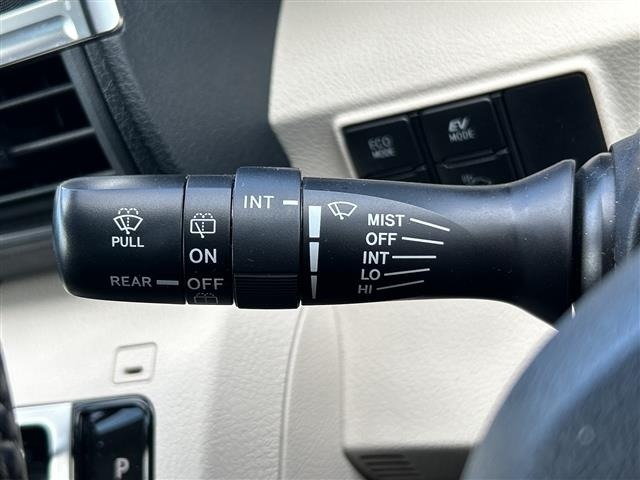 Toyota SIENTA 2015 6973967-16