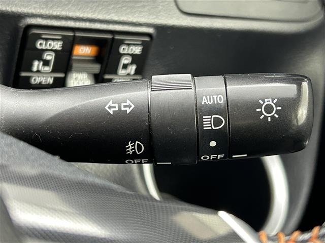 Toyota SIENTA 2018 6974055-1