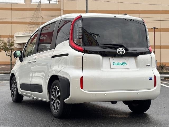 Toyota SIENTA 2023 6974102-13