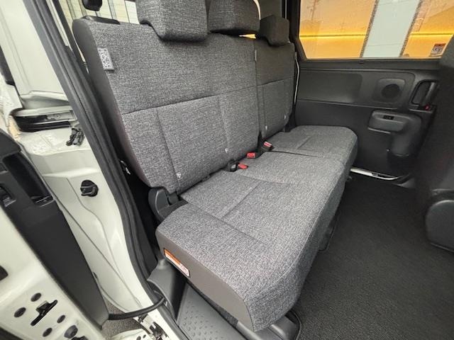 Toyota SIENTA 2023 6974102-4