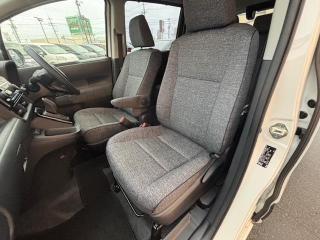 Toyota SIENTA 2023 6974102-6