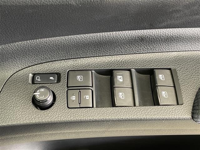 Toyota SIENTA 2018 6974103-22