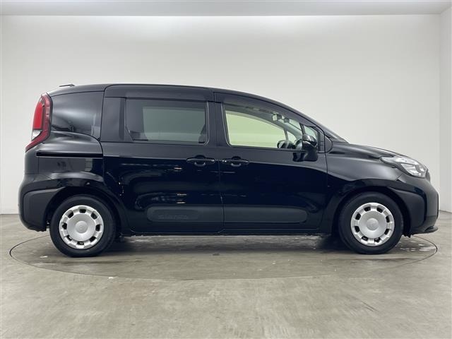 Toyota SIENTA 2023 6974162-19