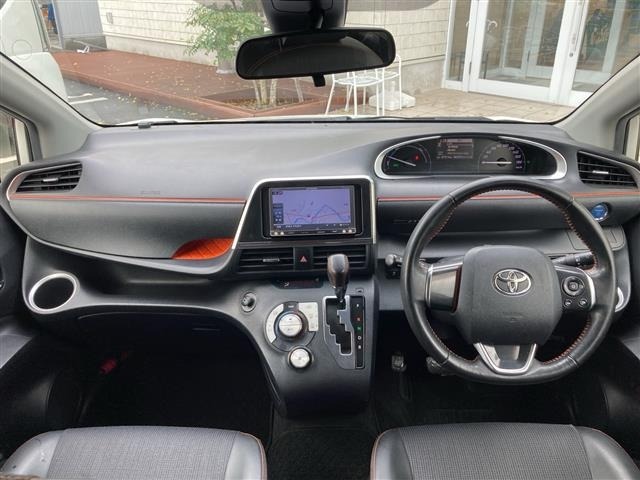 Toyota SIENTA 2017 6974214-14
